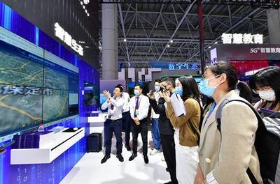 中国联通亮相数字中国建设峰会 聚焦5G助力行业数字化转型