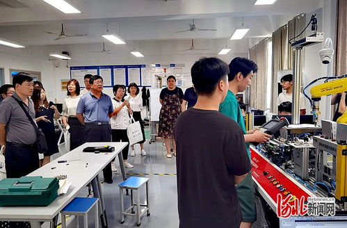 唐山市曹妃甸区职业技术教育中心到保定市职业技术教育中心进行参观交流